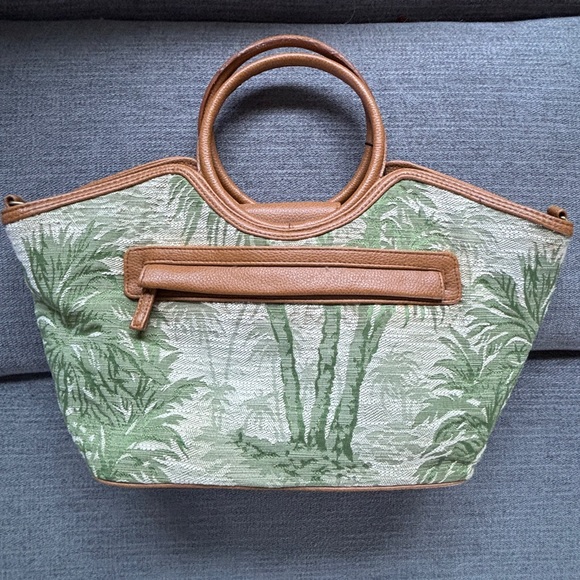 Bueno Bag, NWT, embroidered lion, tropical, jungle, handbag, eclectic - Picture 2 of 11